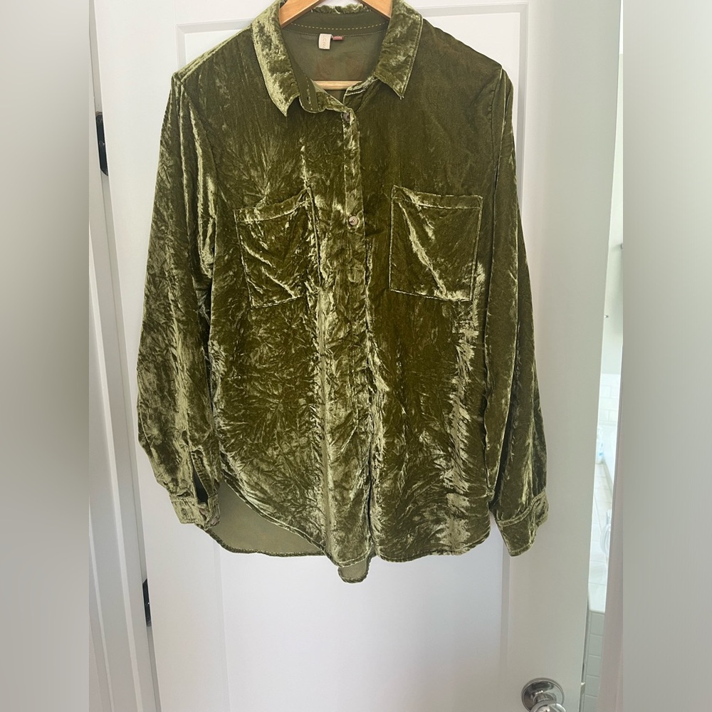 Anthropologie Pilcro  Relaxed Velvet Buttondown Olive Large